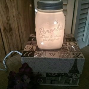 Scentsy warmer